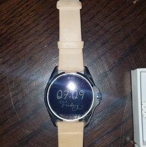 Michael Kors Bradshaw smartwatch with 2 extra band